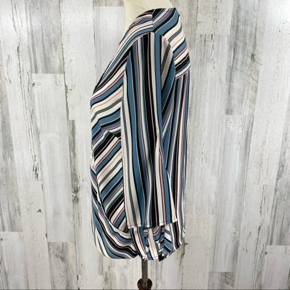 W5 Women’s Blue Stripe Tie Sleeve V‎ Neck Faux Wrap Boho Blouse Top Shirt Size M